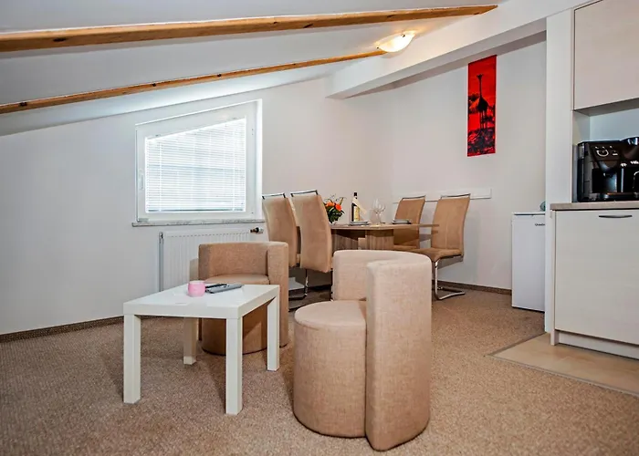 Marko Πανσιόν Ρόβινι