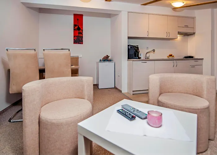 Πανσιόν Marko 3*