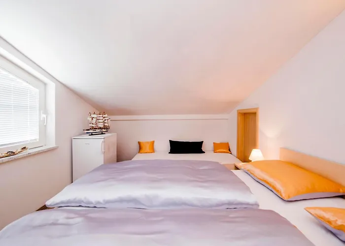 Marko Πανσιόν